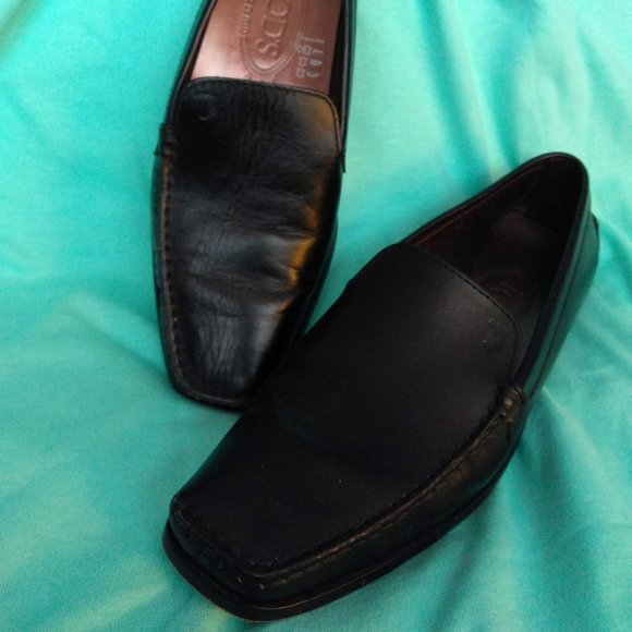 TOD'S square toe driving loafers - Picture 2 of 14